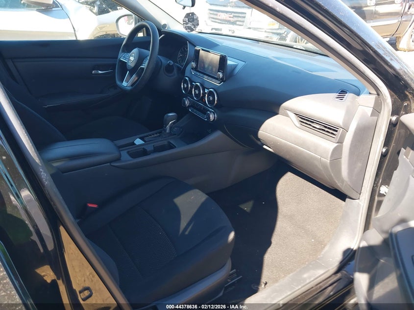 2022 Nissan Sentra S Xtronic Cvt