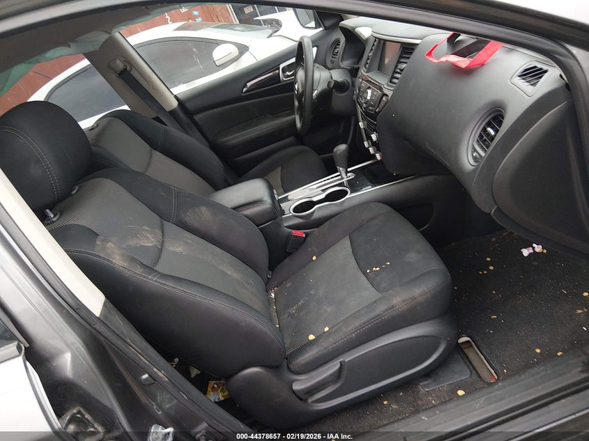 2018 Nissan Pathfinder S