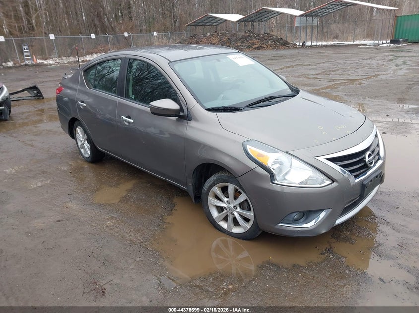 2015 Nissan Versa 1.6 Sl