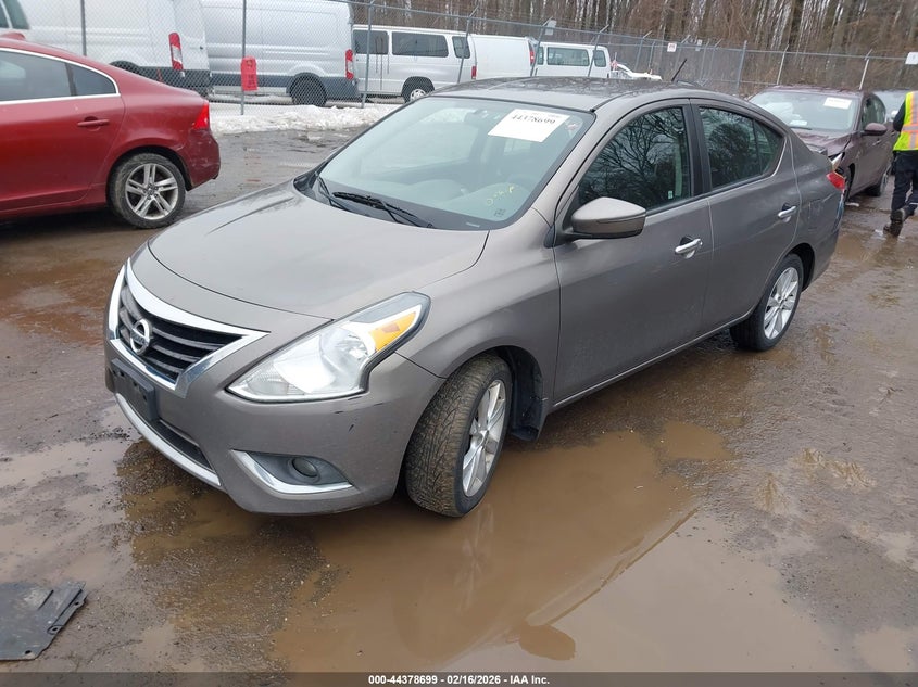 2015 Nissan Versa 1.6 Sl
