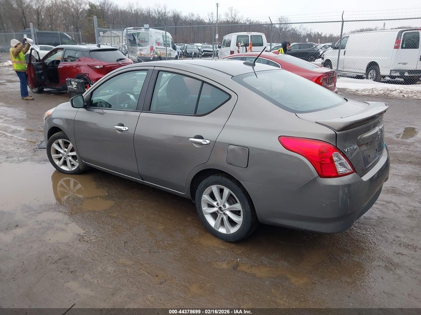 2015 Nissan Versa 1.6 Sl