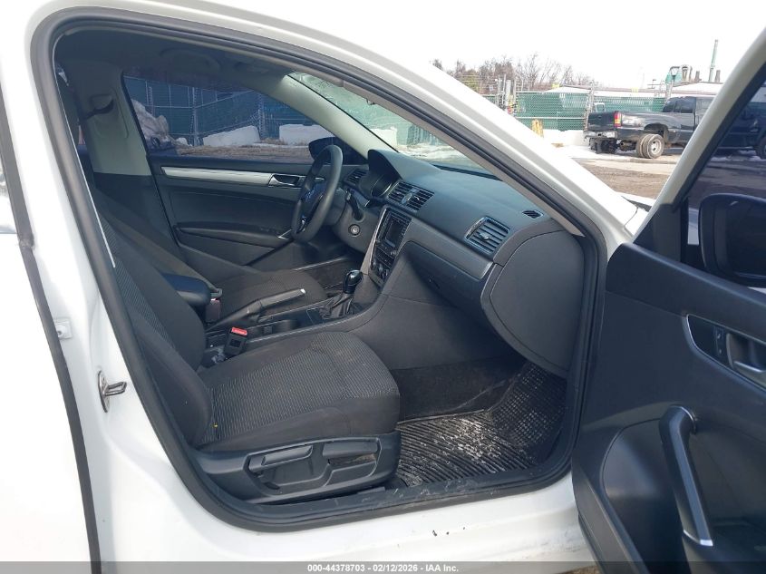 2016 Volkswagen Passat 1.8T S