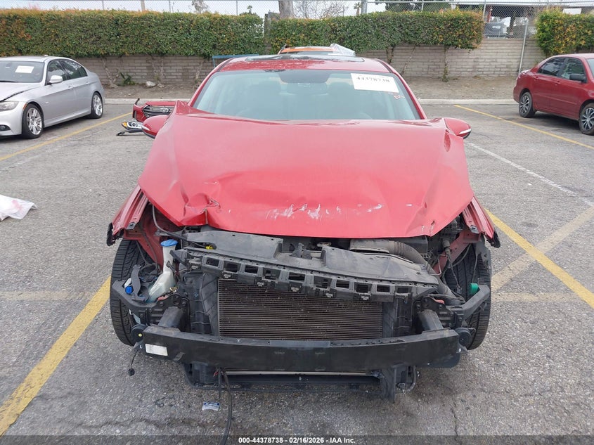VIN 5NPD84LF6HH076175 2017 HYUNDAI ELANTRA LIMITED
