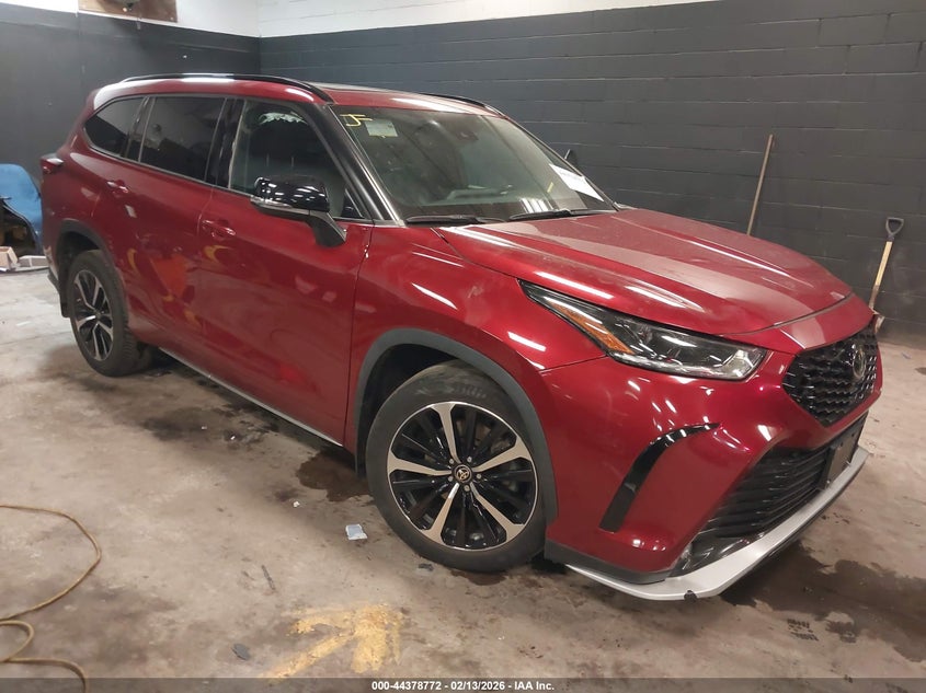 2021 Toyota Highlander Xse