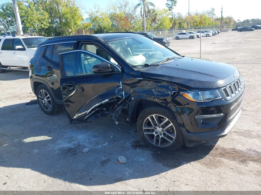 2018 Jeep Compass Sun And Wheel Fwd