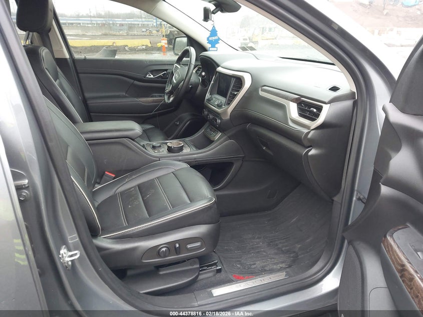 2022 GMC Acadia Awd Denali