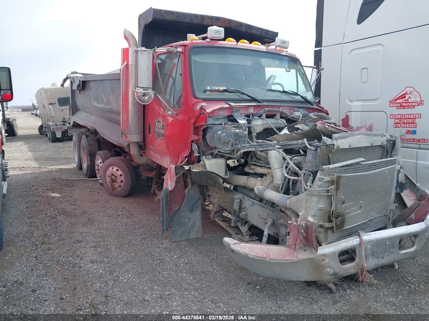 2006 Sterling Truck L 9500