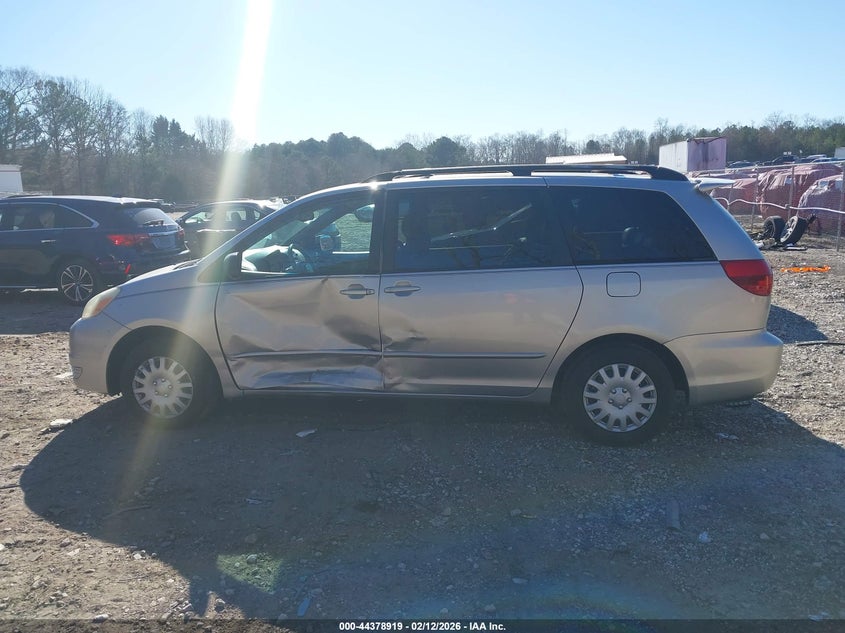 2004 Toyota Sienna Le VIN: 5TDZA23C74S029875 Lot: 44378919