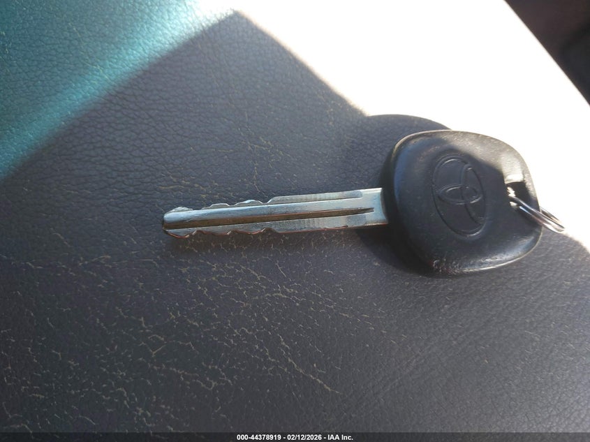 2004 Toyota Sienna Le VIN: 5TDZA23C74S029875 Lot: 44378919