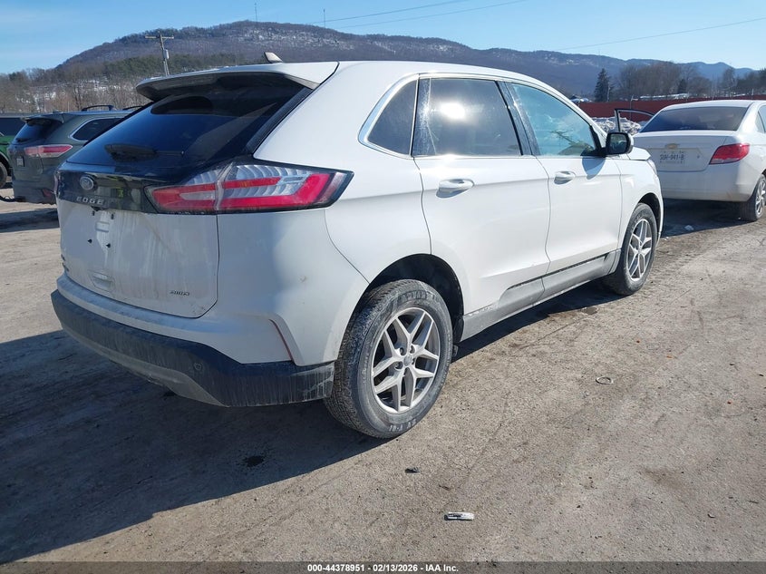2021 Ford Edge Sel