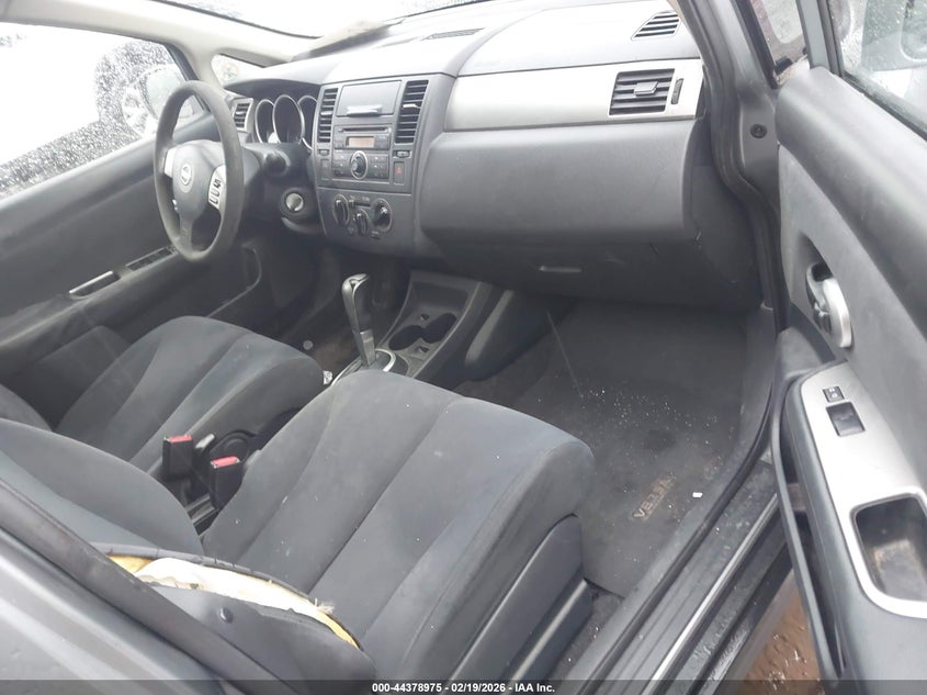 2009 Nissan Versa 1.8S