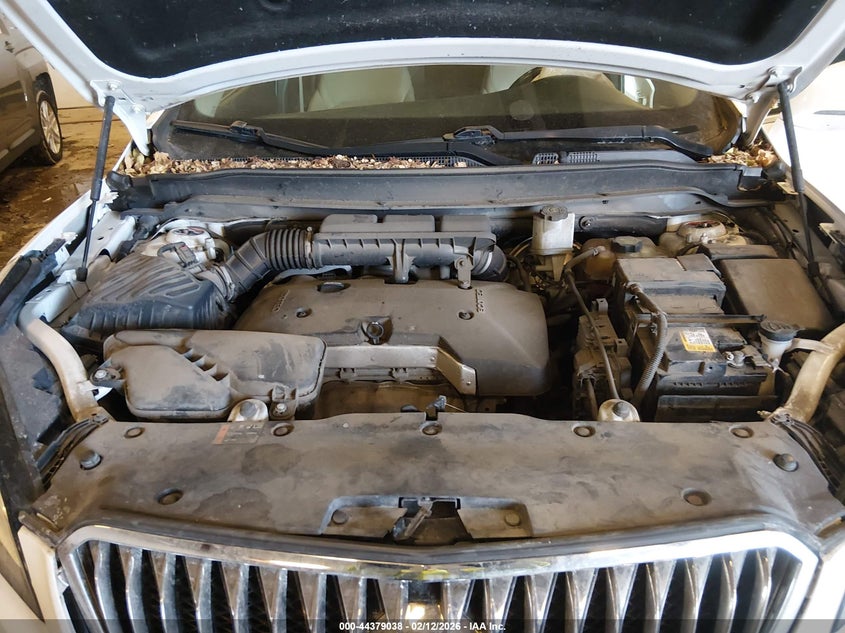 2018 Buick Envision Essence VIN: LRBFX1SA9JD017888 Lot: 44379038