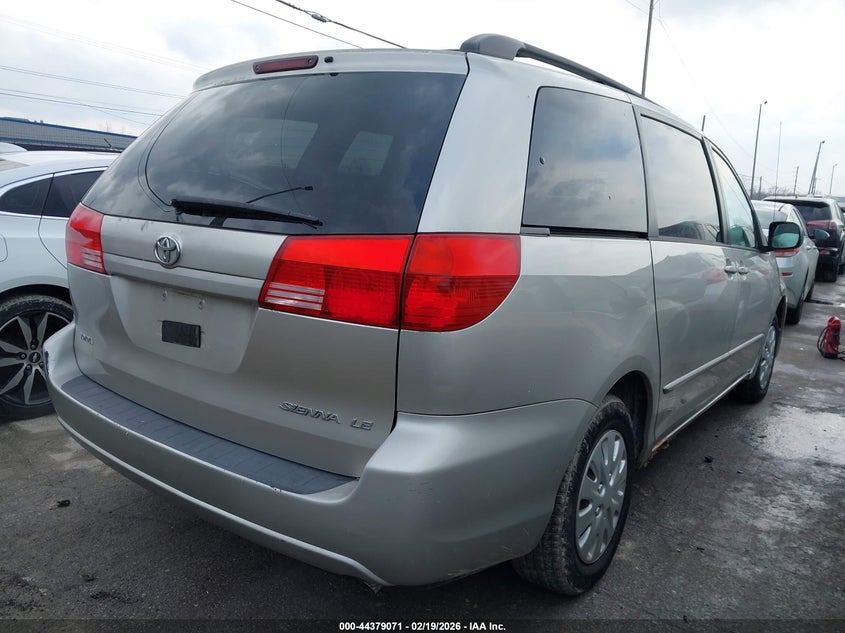 2004 Toyota Sienna Le