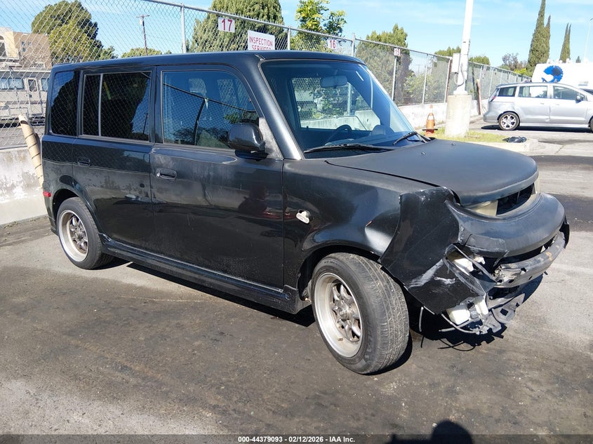 2005 Scion Xb