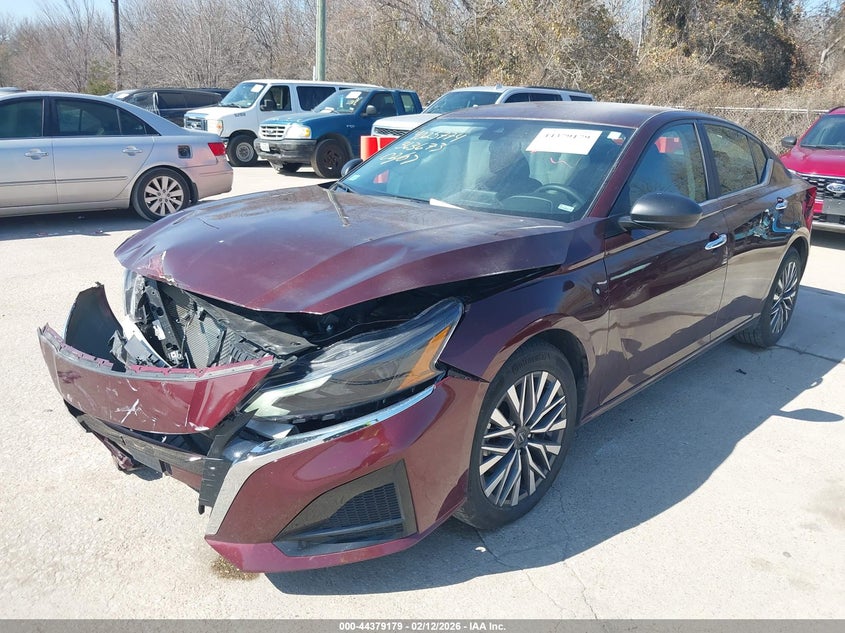 2025 Nissan Altima Sv Fwd
