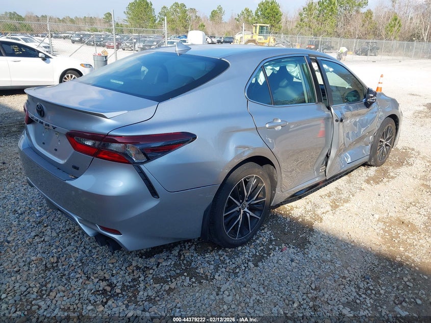 2022 Toyota Camry Se