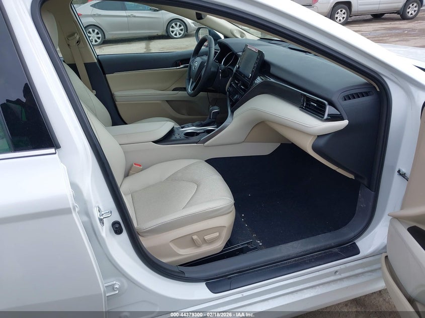 2024 Toyota Camry Xle V6