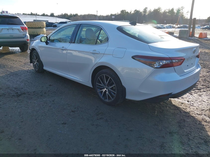 2024 Toyota Camry Xle V6