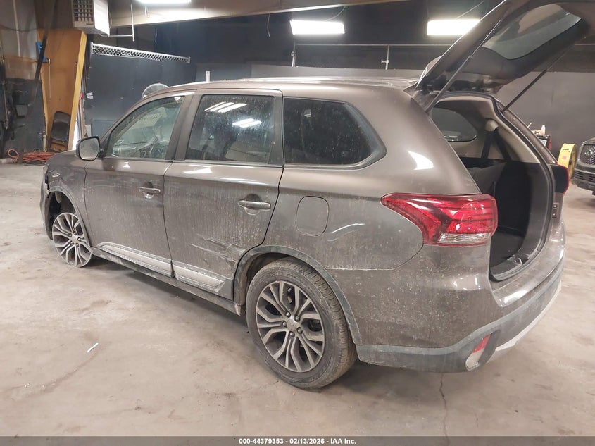 2017 Mitsubishi Outlander Es