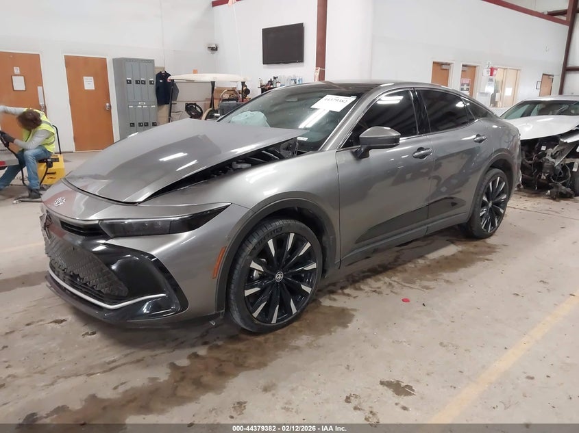 2023 Toyota Crown Platinum