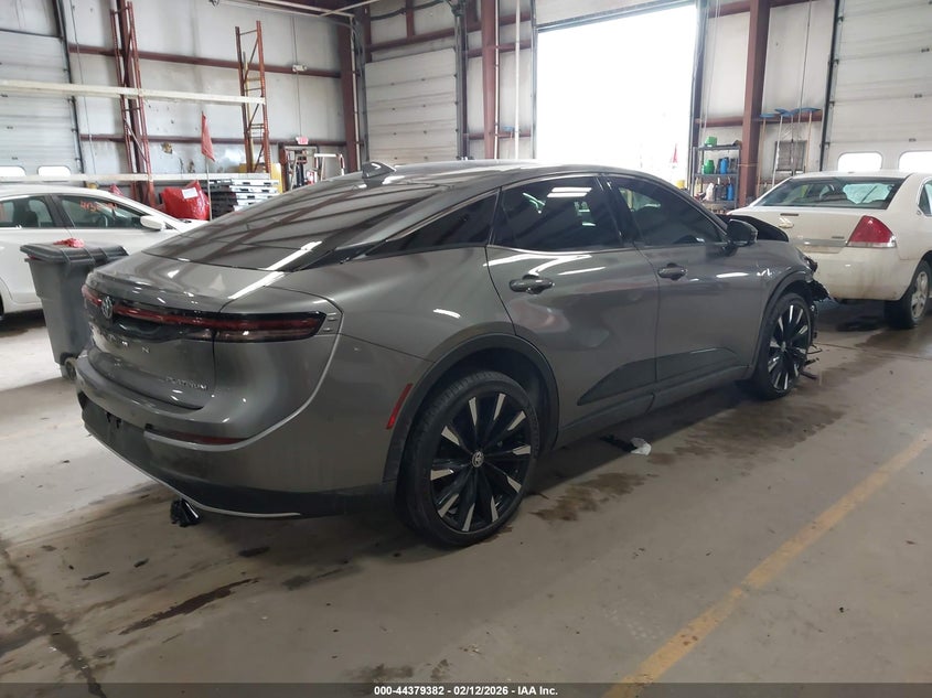 2023 Toyota Crown Platinum