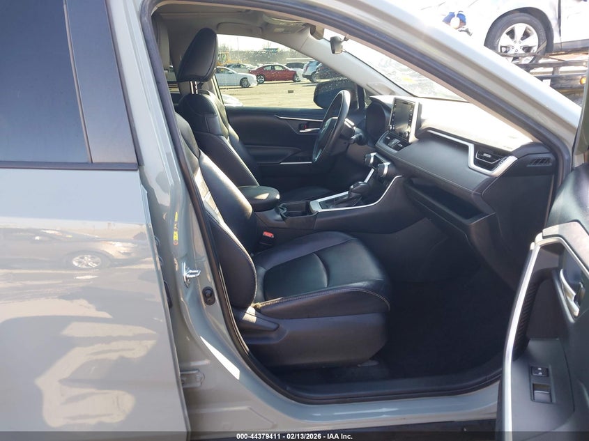 2020 Toyota Rav4 Xle Premium