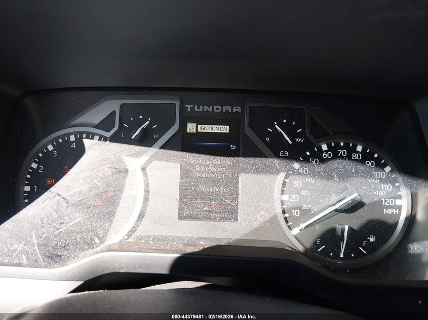 2022 Toyota Tundra Sr5 VIN: 5TFLA5DBXNX033928 Lot: 44379481