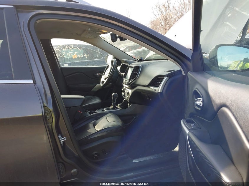 2018 Jeep Cherokee Overland 4X4