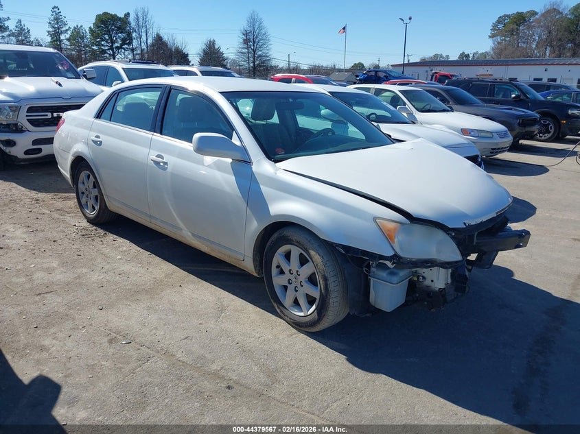 2010 Toyota Avalon Xl