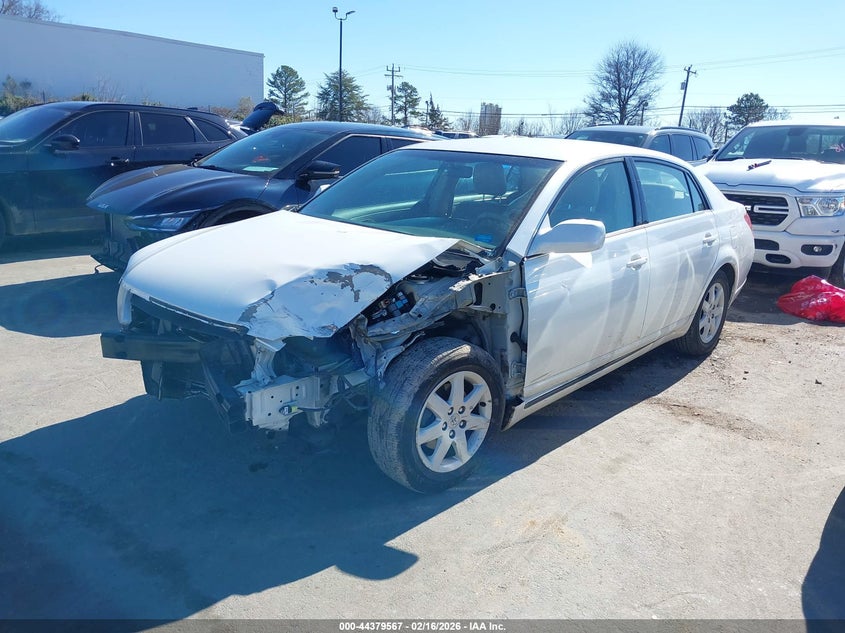 2010 Toyota Avalon Xl