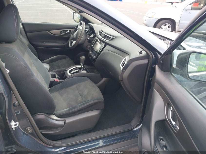 2015 Nissan Rogue Sv