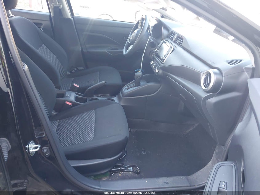 2024 Nissan Versa 1.6 S