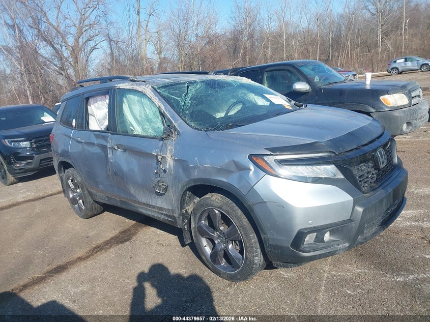 5FNYF8H95LB018812 HONDA PASSPORT Photo 1