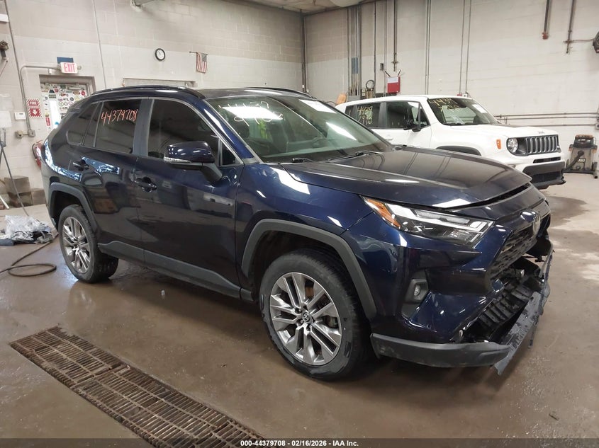 2023 Toyota Rav4 Xle Premium