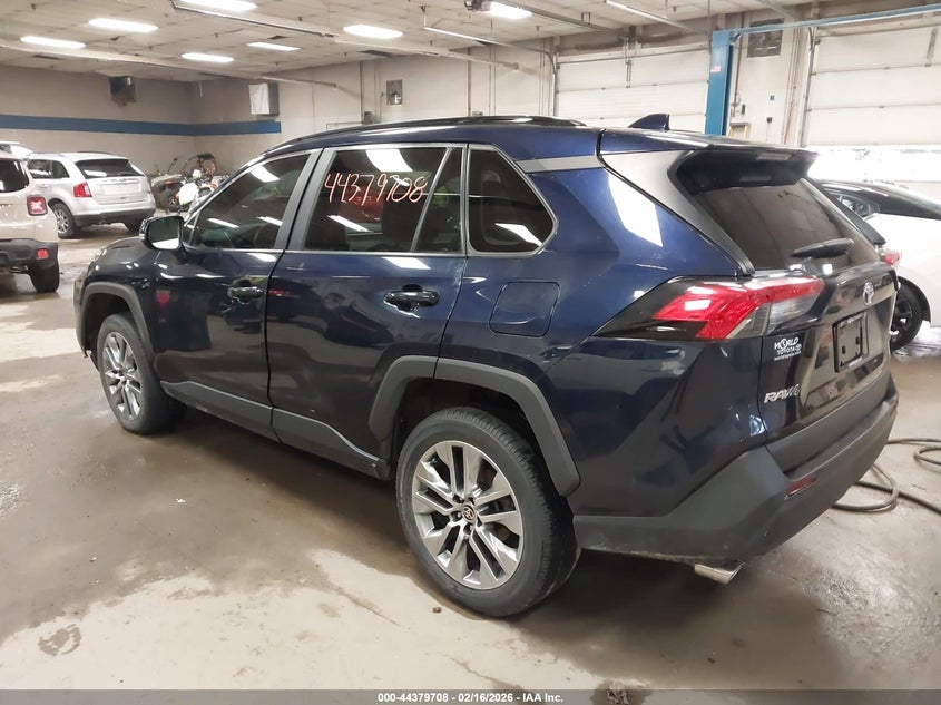 2023 Toyota Rav4 Xle Premium
