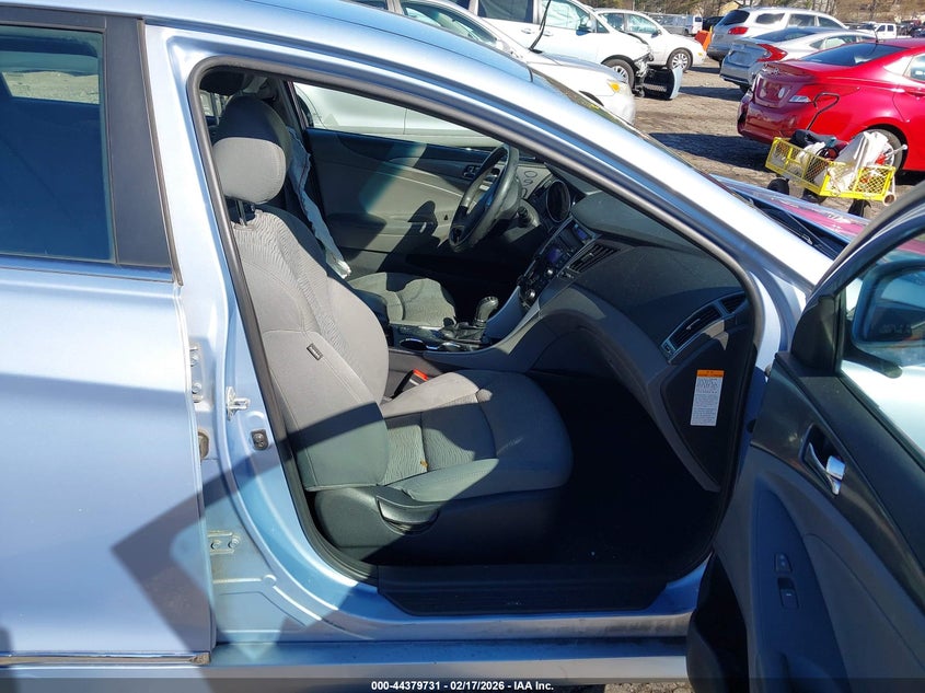 2013 Hyundai Sonata Hybrid