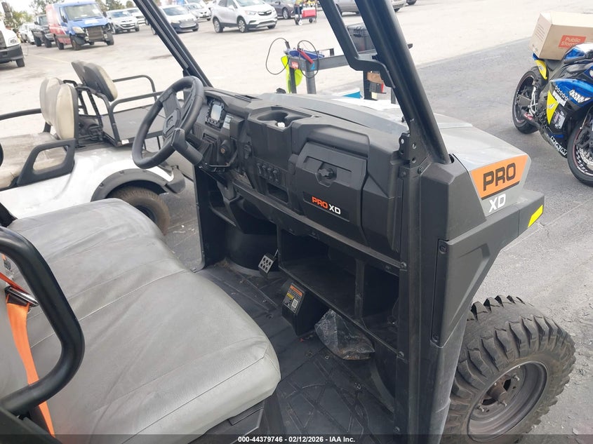 VIN 3NSM2A573RE009897 2024 POLARIS 12
