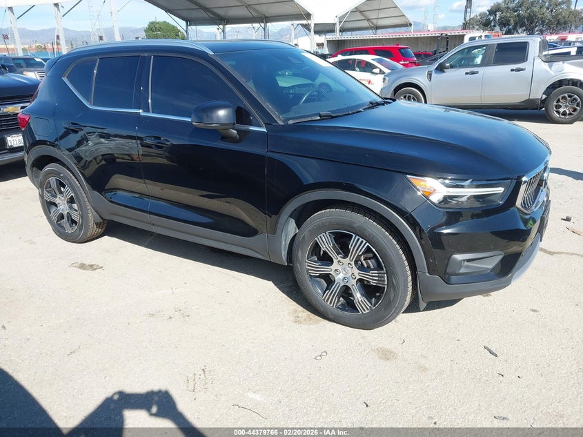 2021 Volvo Xc40 T4 Inscription