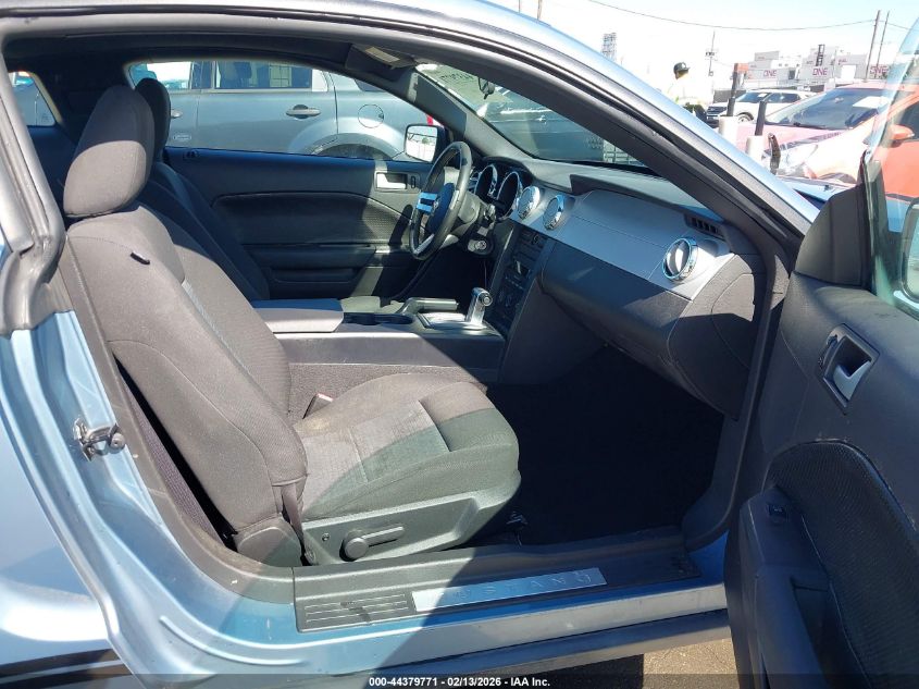 2006 Ford Mustang V6