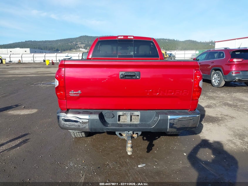 2015 Toyota Tundra Limited 5.7L V8 VIN: 5TFBY5F19FX458456 Lot: 44379811