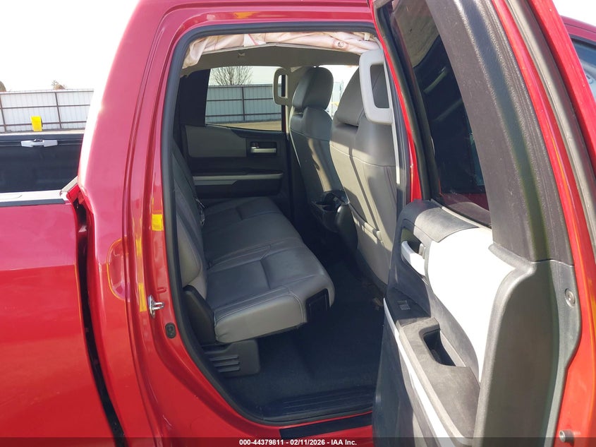 2015 Toyota Tundra Limited 5.7L V8 VIN: 5TFBY5F19FX458456 Lot: 44379811