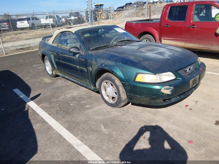 2000 Ford Mustang