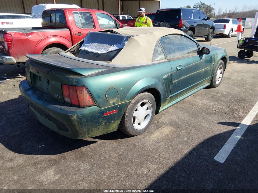 2000 Ford Mustang