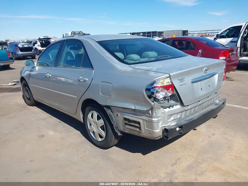 2005 Toyota Camry Le