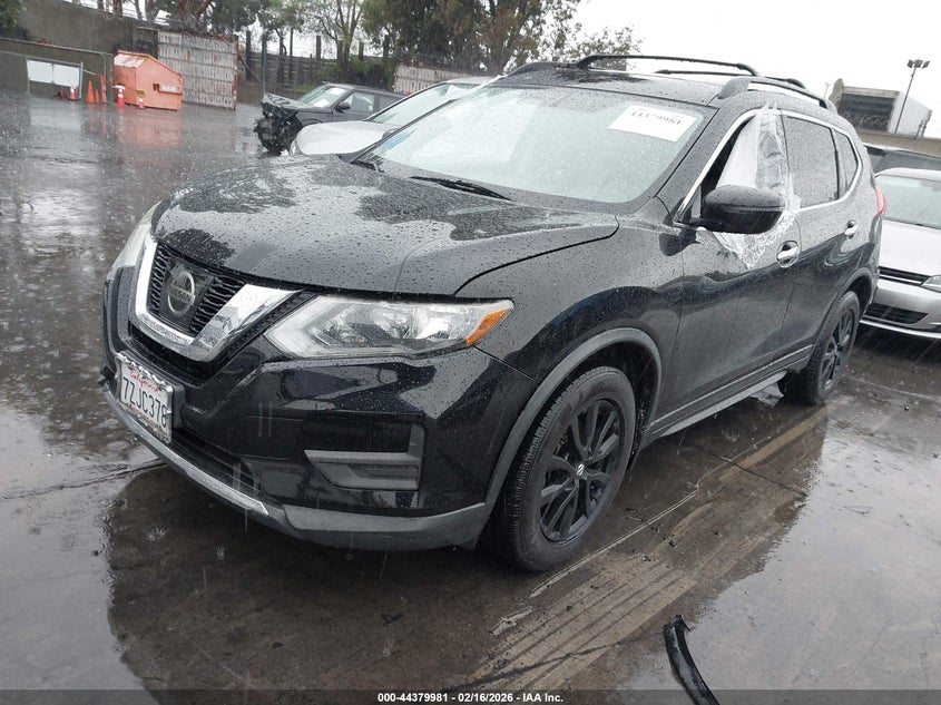 2017 Nissan Rogue Sv