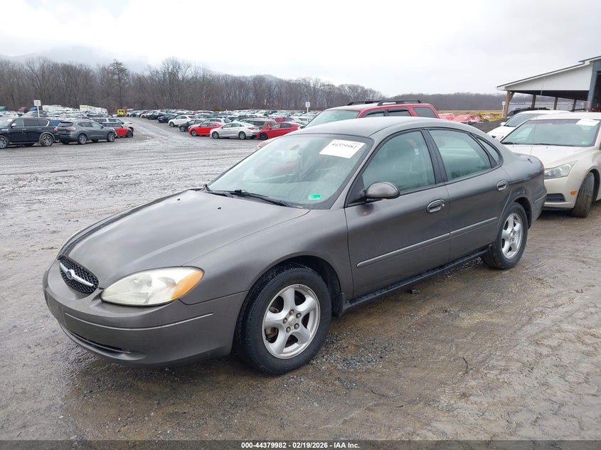 2003 Ford Taurus Se