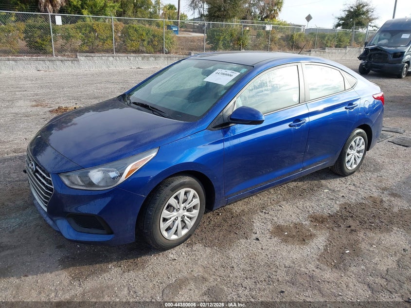 2022 Hyundai Accent Se