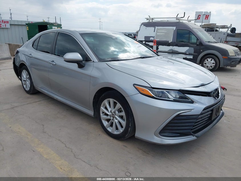 2021 Toyota Camry Le