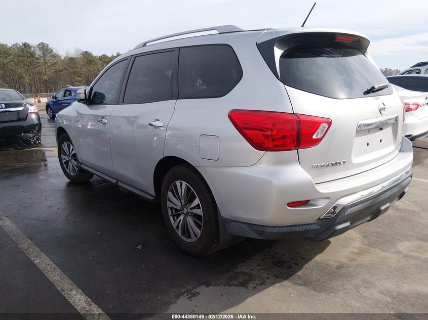 2017 Nissan Pathfinder S