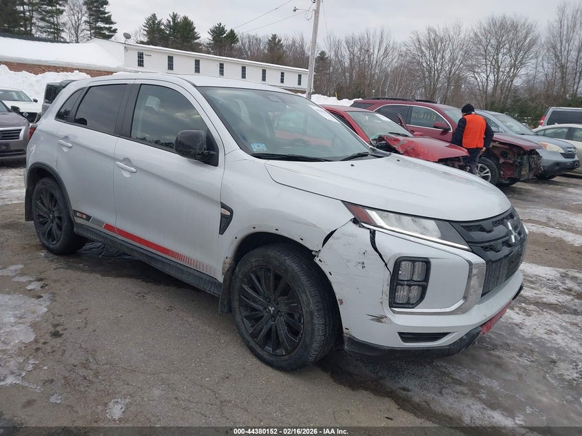2023 Mitsubishi Outlander Sport 2.0 Le Awc